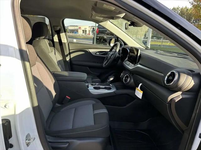 2025 Chevrolet Blazer AWD 2LT