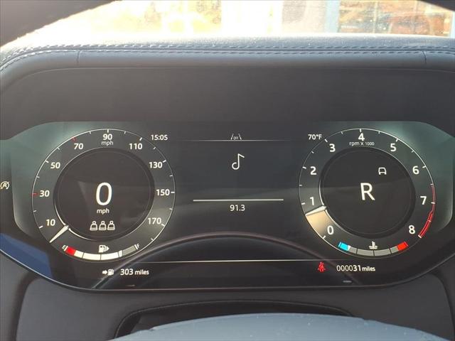 2025 Land Rover Range Rover P530 SE