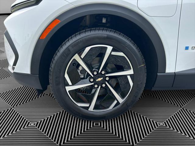 2026 Chevrolet Equinox LT1 w/PCY