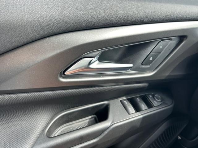 2026 Chevrolet Equinox LT1 w/PCY