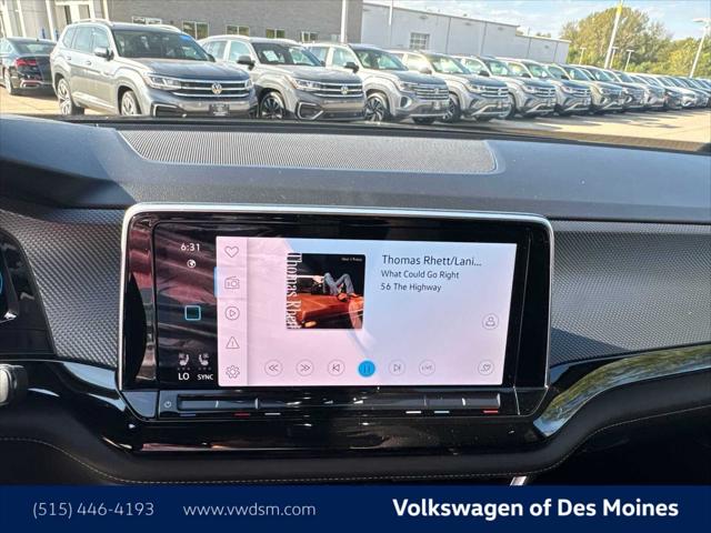 2026 Volkswagen Atlas Cross Sport 2.0T SEL Premium R-Line