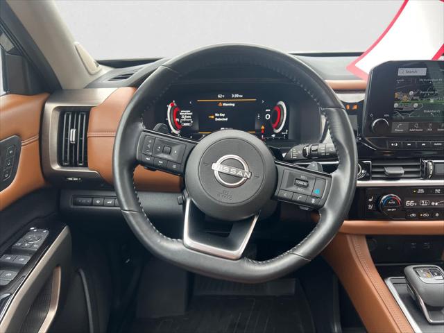 2023 Nissan Pathfinder Platinum 4WD