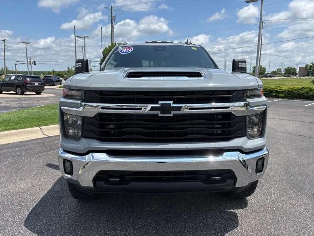 2024 Chevrolet Silverado 2500HD 4WD Crew Cab Standard Bed LT