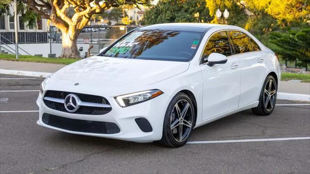 2021 Mercedes-Benz A 220 A 220