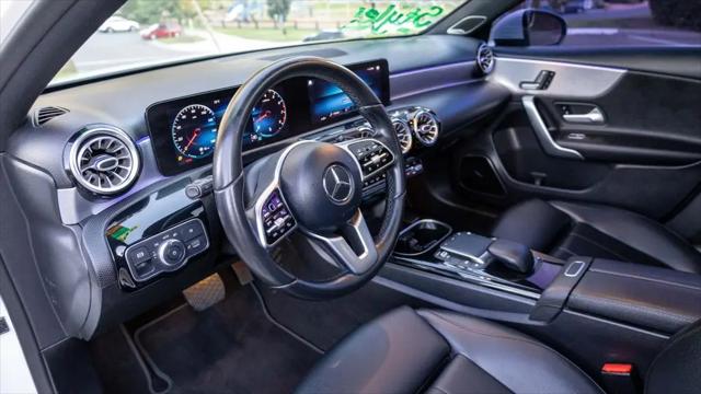 2021 Mercedes-Benz A 220 A 220