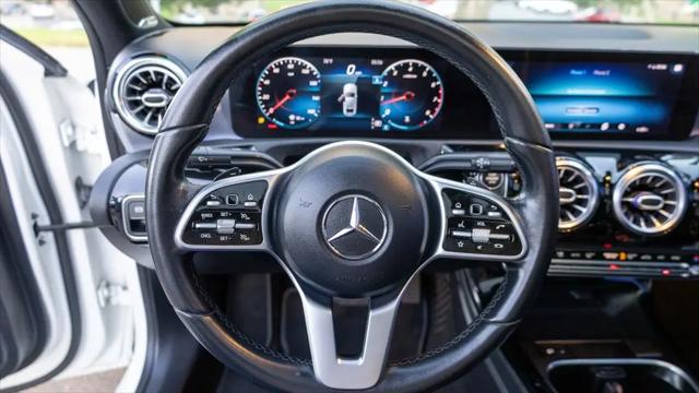 2021 Mercedes-Benz A 220 A 220