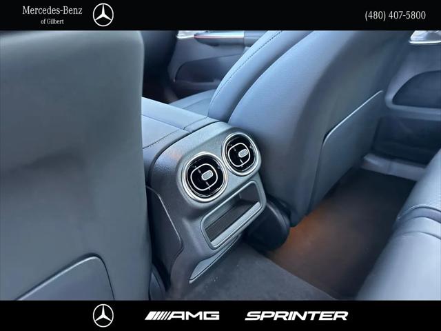 2026 Mercedes-Benz GLC 4MATIC