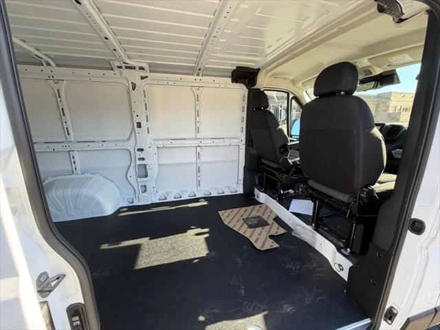 2026 Ram ProMaster Cargo Van Tradesman Low Roof 136" WB w/Pass Seat