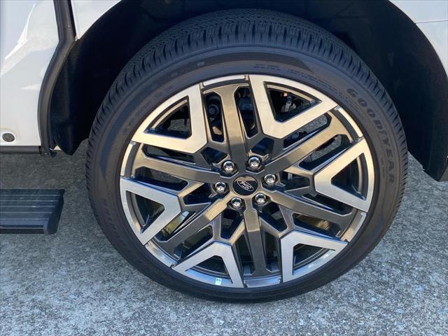 2025 Ford Expedition Platinum MAX