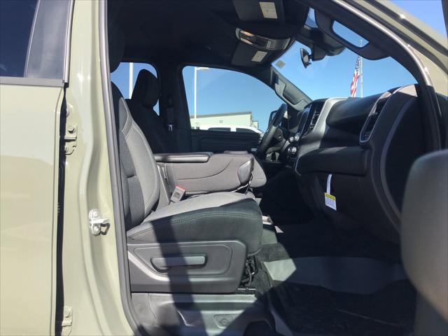 2026 Ram 1500 Tradesman Crew Cab 4x4 5'7" Box