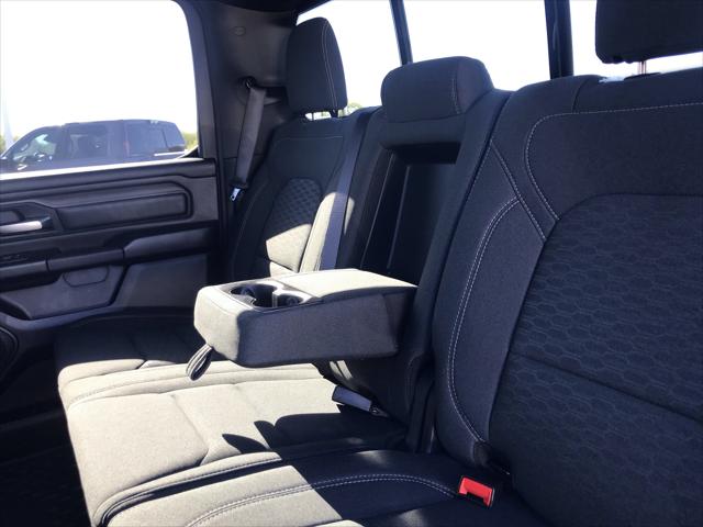 2026 Ram 1500 Tradesman Crew Cab 4x4 5'7" Box