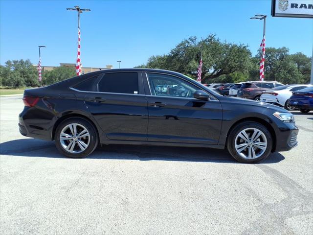 2024 Volkswagen Jetta 1.5T SE