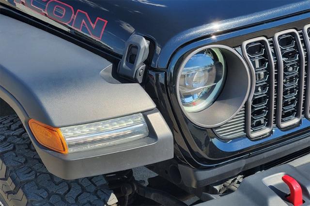 2024 Jeep Wrangler 4-Door Rubicon 4x4