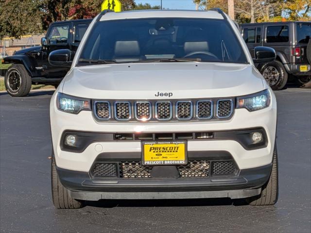 2023 Jeep Compass Latitude Lux FWD 2023 Jeep Compass Latitude Lux FWD