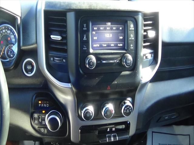 2022 Ram 1500 Big Horn Crew Cab 4x4 5'7" Box