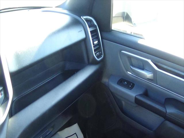 2022 Ram 1500 Big Horn Crew Cab 4x4 5'7" Box
