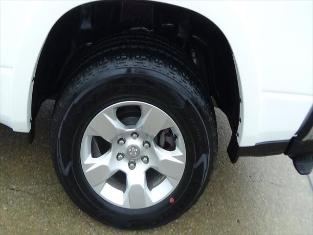 2025 Ram 1500 Big Horn Crew Cab 4x4 5'7" Box