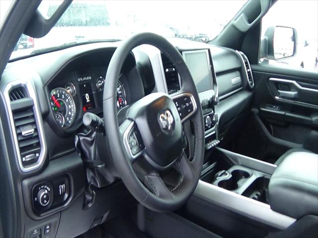 2025 Ram 1500 Big Horn Crew Cab 4x4 5'7" Box