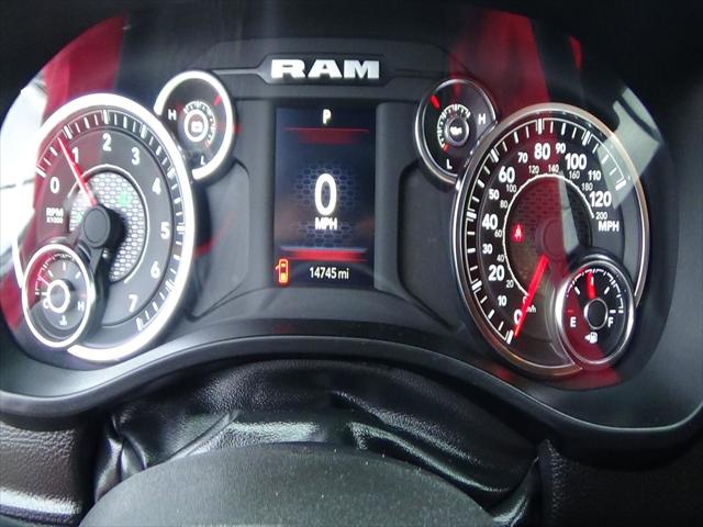 2025 Ram 1500 Big Horn Crew Cab 4x4 5'7" Box