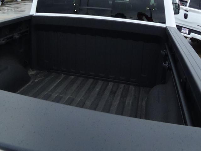 2025 Ram 1500 Big Horn Crew Cab 4x4 57 Box
