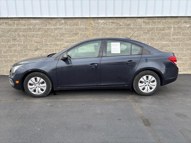 Used 2016 Chevrolet Cruze Limited For Sale in Wilmington, OH