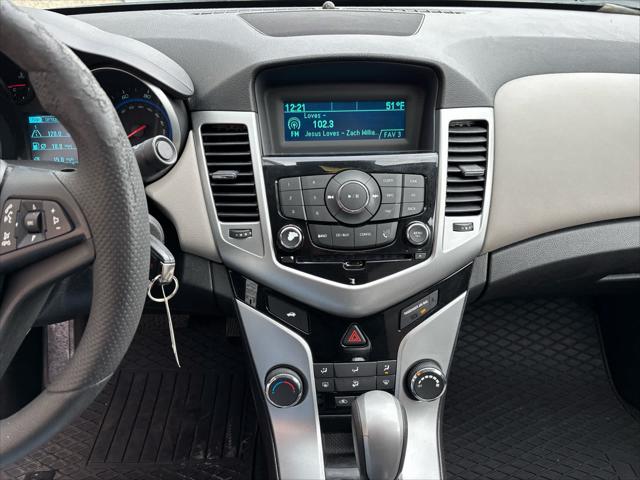 Used 2016 Chevrolet Cruze Limited For Sale in Wilmington, OH