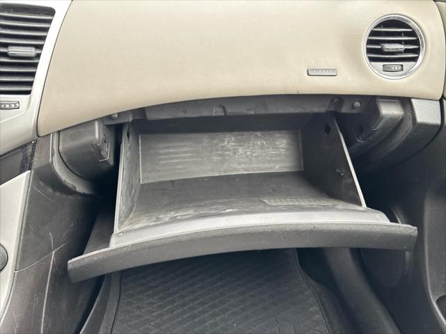 Used 2016 Chevrolet Cruze Limited For Sale in Wilmington, OH