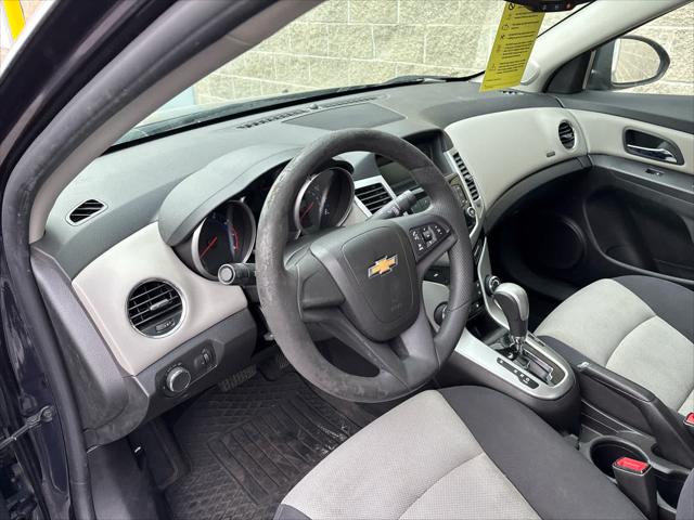 Used 2016 Chevrolet Cruze Limited For Sale in Wilmington, OH