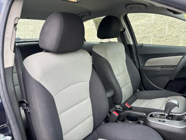 Used 2016 Chevrolet Cruze Limited For Sale in Wilmington, OH