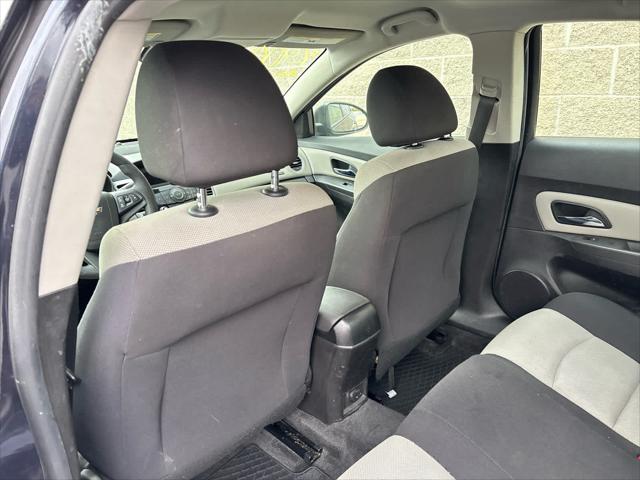 Used 2016 Chevrolet Cruze Limited For Sale in Wilmington, OH