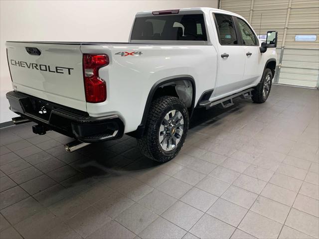 2022 Chevrolet Silverado 2500HD 4WD Crew Cab Standard Bed Custom 2022 Chevrolet Silverado 2500HD 4WD Crew Cab Standard Bed Custom