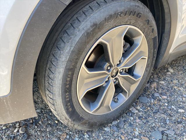2016 Hyundai Santa Fe SE