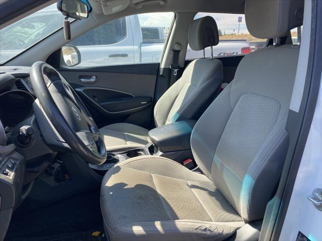 2016 Hyundai Santa Fe SE