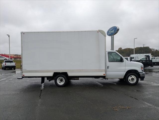 2024 Ford E-350 Cutaway E-350 SRW 158 WB 2024 Ford E-350 Cutaway E-350 SRW 158 WB