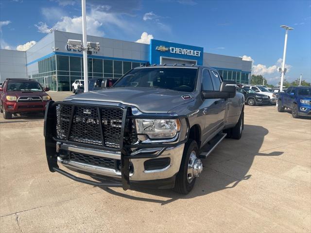2024 RAM 3500 Tradesman Crew Cab 4x4 8 Box 2024 RAM 3500 Tradesman Crew Cab 4x4 8 Box