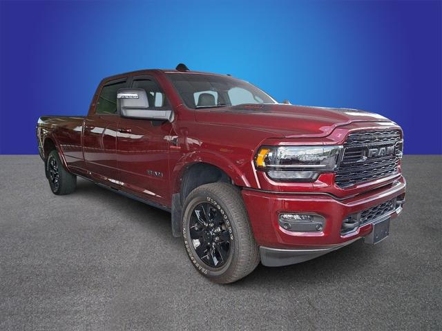 2024 RAM 3500 Limited Crew Cab 4x4 8 Box
