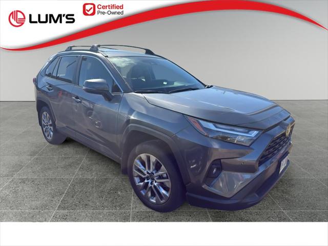 2025 Toyota RAV4 XLE Premium