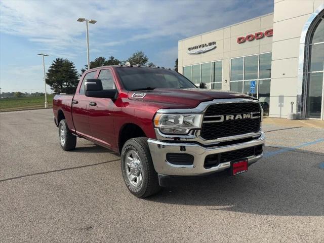 2024 RAM 3500 Tradesman Crew Cab 4x4 64 Box 2024 RAM 3500 Tradesman Crew Cab 4x4 64 Box