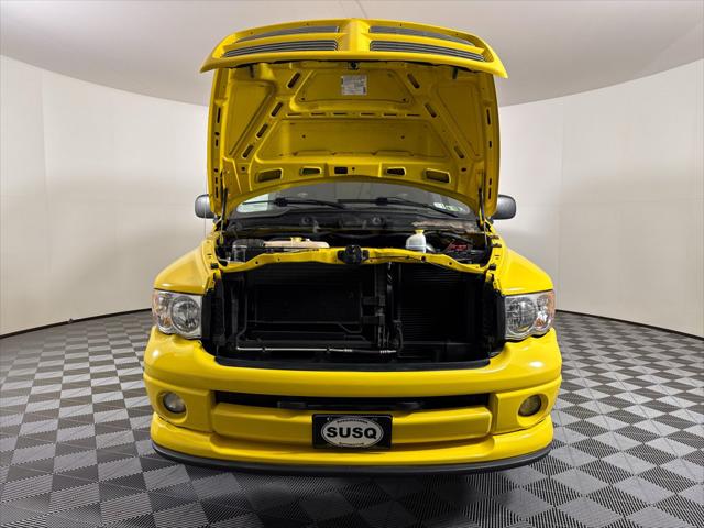 2004 Dodge Ram 1500 SLT/Laramie