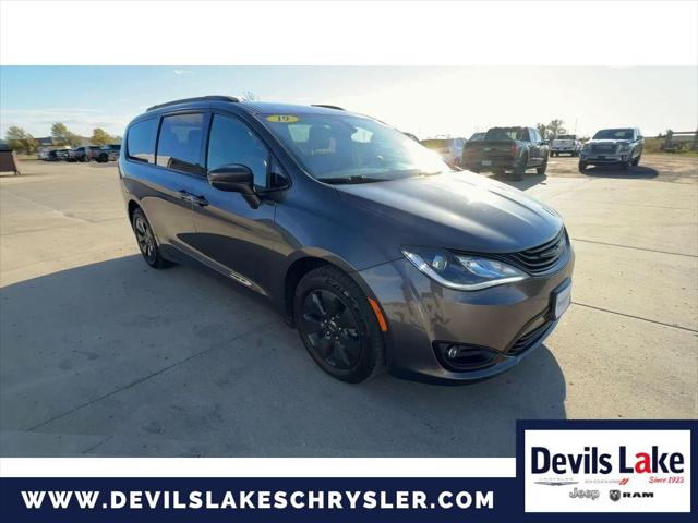 2019 Chrysler Pacifica Hybrid Touring L 2019 Chrysler Pacifica Hybrid Touring L
