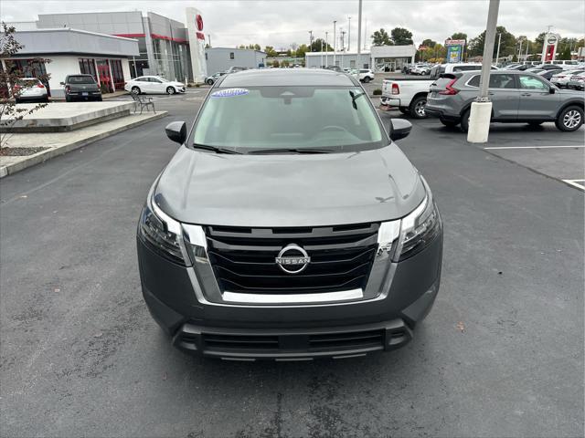 2025 Nissan Pathfinder SV 4WD 2025 Nissan Pathfinder SV 4WD