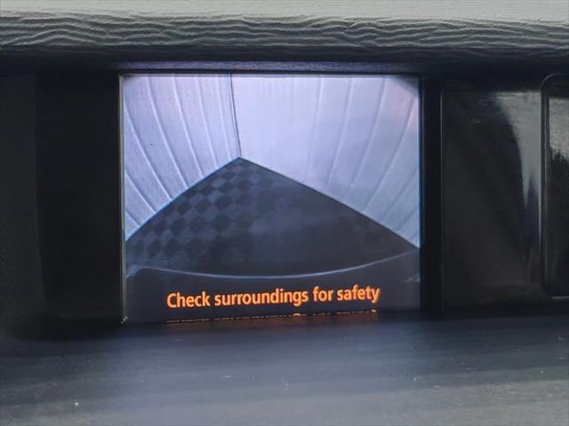 2013 Toyota Sienna XLE V6 8 Passenger