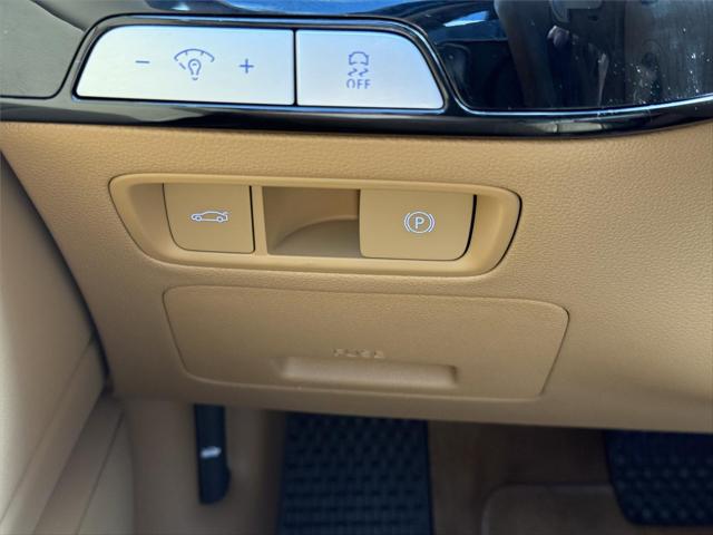 2025 Genesis G80 2.5T AWD