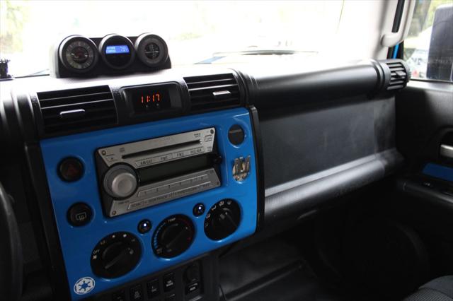 2007 Toyota FJ Cruiser Sport Utility 2D