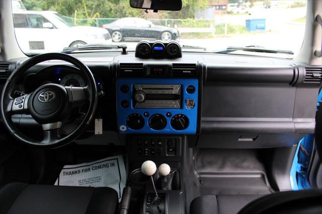 2007 Toyota FJ Cruiser Sport Utility 2D