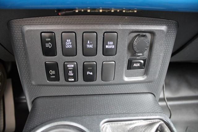 2007 Toyota FJ Cruiser Sport Utility 2D