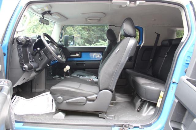 2007 Toyota FJ Cruiser Sport Utility 2D