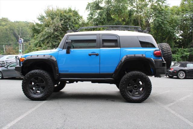 2007 Toyota FJ Cruiser Sport Utility 2D
