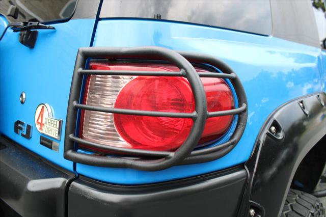 2007 Toyota FJ Cruiser Sport Utility 2D