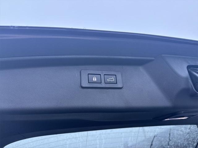 2025 Subaru Outback Touring